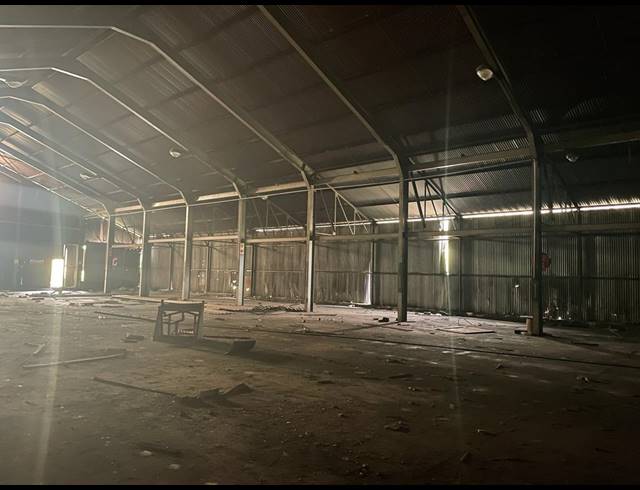 2,702M² WAREHOUSE TO LET IN PRETORIA INDUSTRIAL